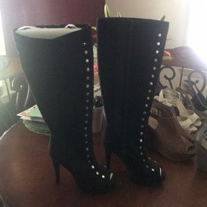 Torrid tall boots (NEVER WORN!)